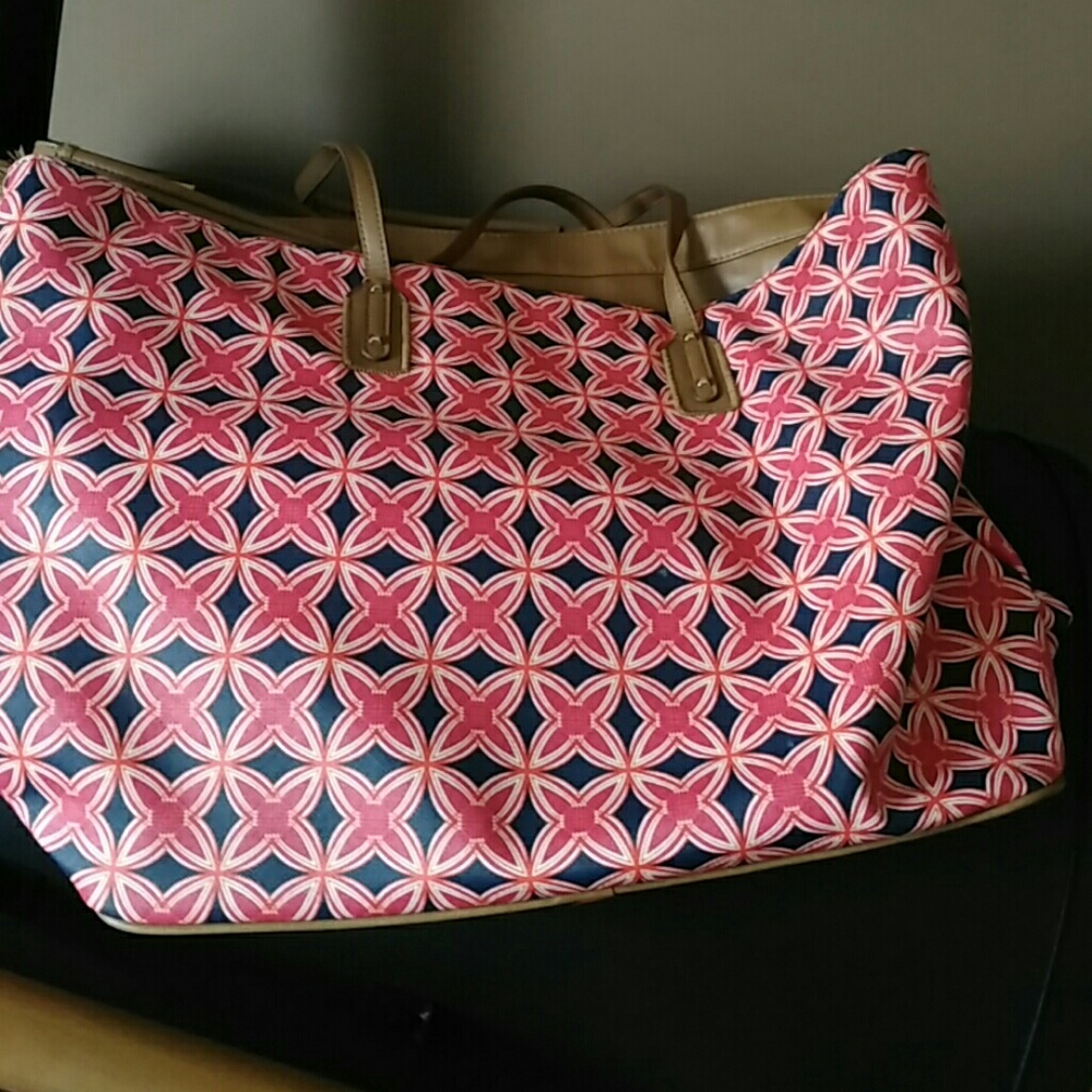 Large tote - Picture 3 of 3